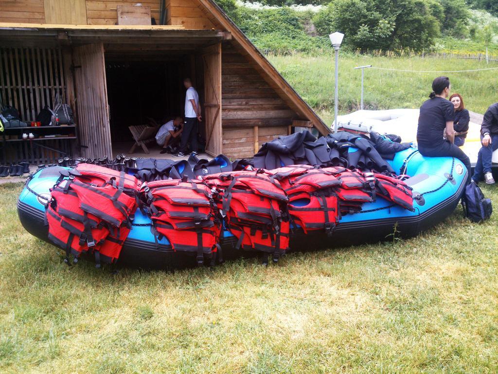 Rafting Camp Tara Center Tri Vodenice Bastasi Экстерьер фото